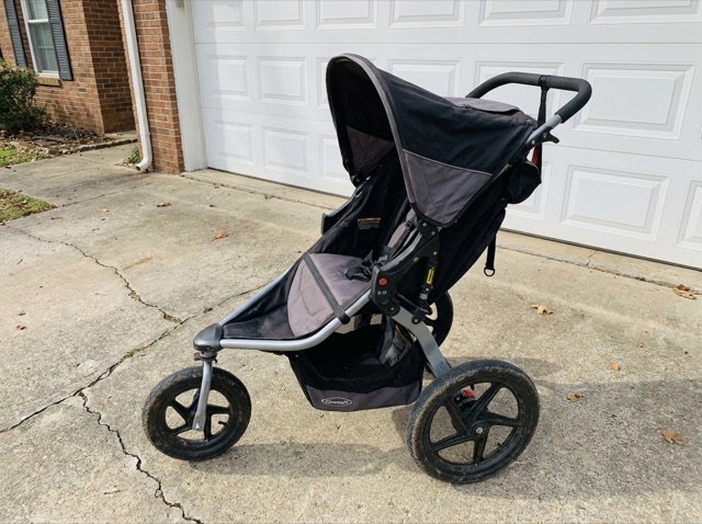 Jogging stroller